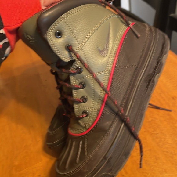 Nike Woodside ACG Hiking Trail Duck Brown/Green Boots (524872-236) Size 6y - Picture 10 of 10